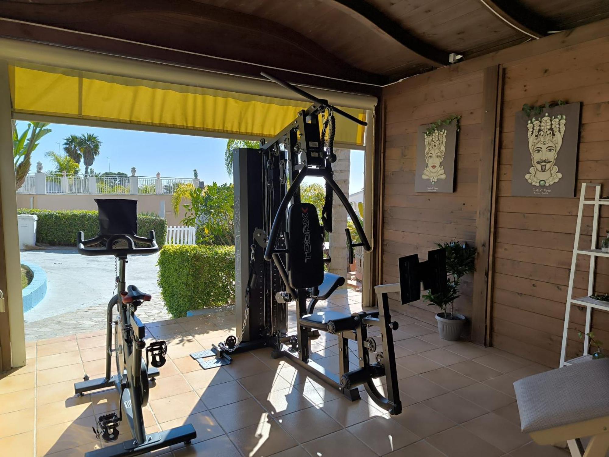 Small Luxury Apartments Pool And Sea View - Stella Del Mare Fontane Bianche Exterior photo